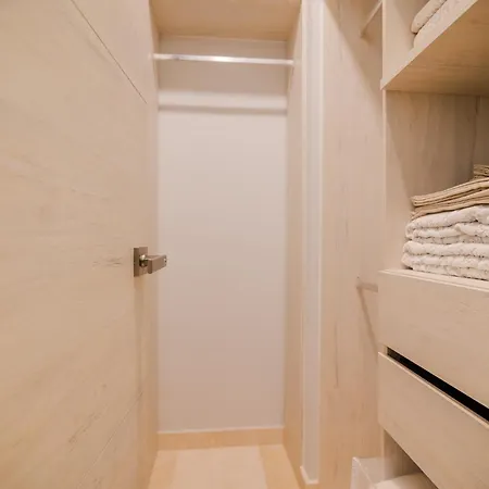 Modern With 2 Bedroom Bbq And Views Apartamento