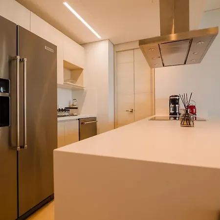 Modern With 2 Bedroom Bbq And Views Apartamento