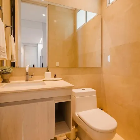 Modern With 2 Bedroom Bbq And Views Apartamento